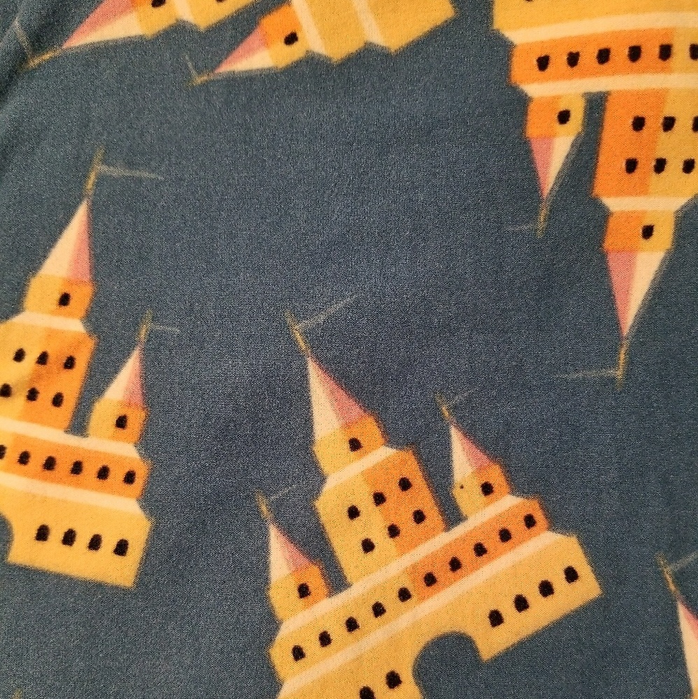 Lularoe Castle Leggings - Picture 1 of 1